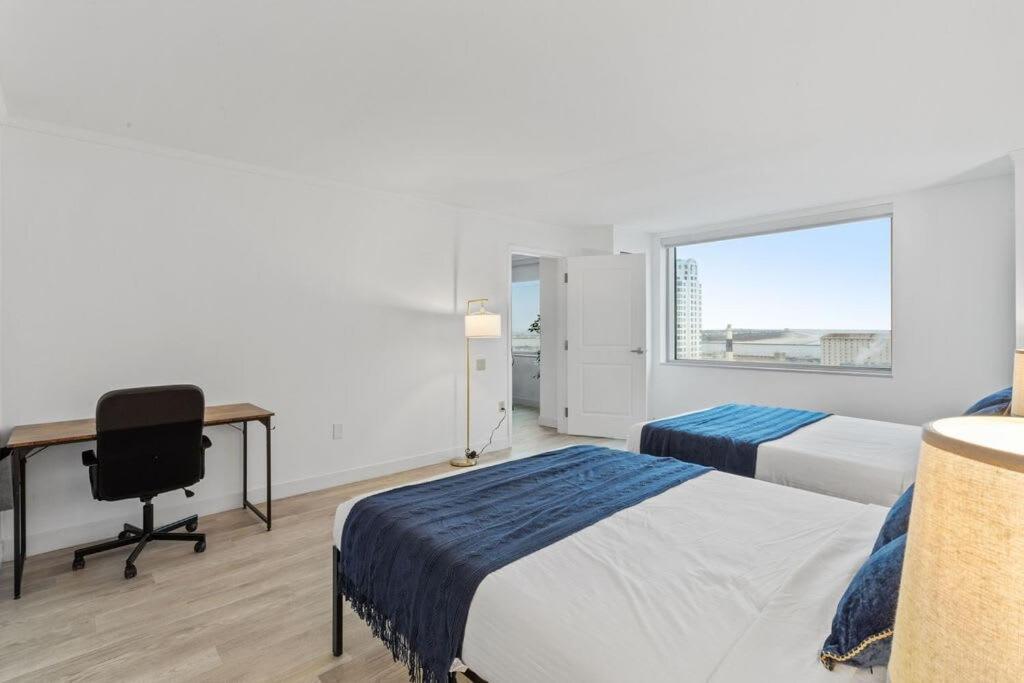 Beachfront 2Br 3Ba Condo By Cozysuites Atlantic City Bagian luar foto