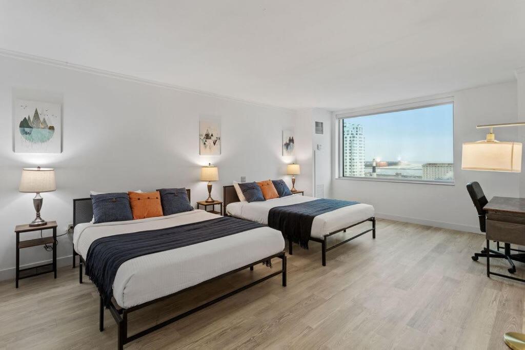 Beachfront 2Br 3Ba Condo By Cozysuites Atlantic City Bagian luar foto
